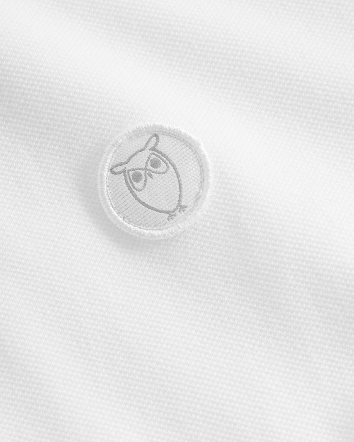 KnowledgeCotton Apparel - MEN Basic badge polo Polos 1010 Bright White