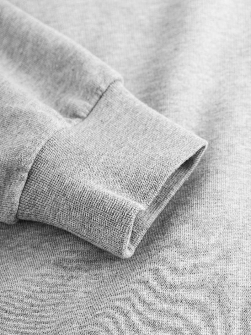 KnowledgeCotton Apparel - MEN Basic badge sweat Sweats 1012 Grey Melange