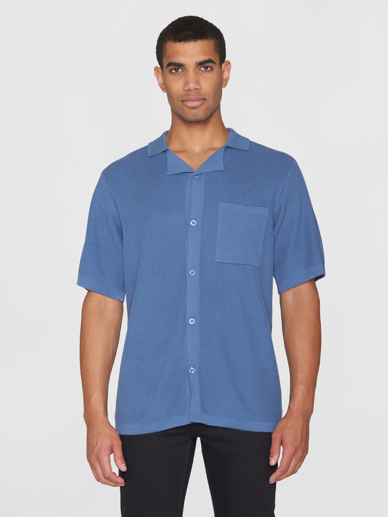 KnowledgeCotton Apparel - MEN Boxy short sleeve structured knitted shirt - Regenerative Organic Certified™ - GOTS/Vegan Knits 1432 Moonlight Blue