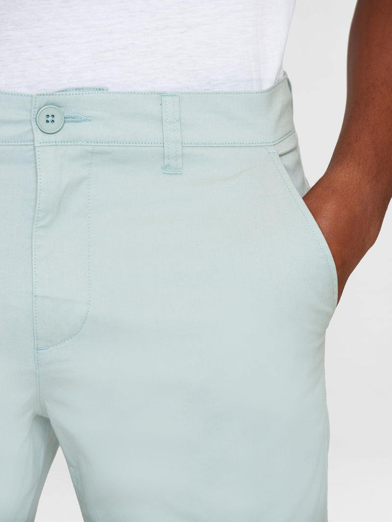 KnowledgeCotton Apparel - MEN CHUCK regular chino poplin shorts Shorts 1436 Gray Mist