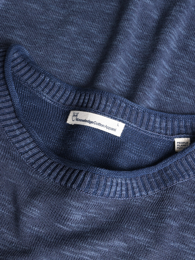 KnowledgeCotton Apparel - MEN Crew neck knit Tencel™ Knits 1226 Vintage Indigo