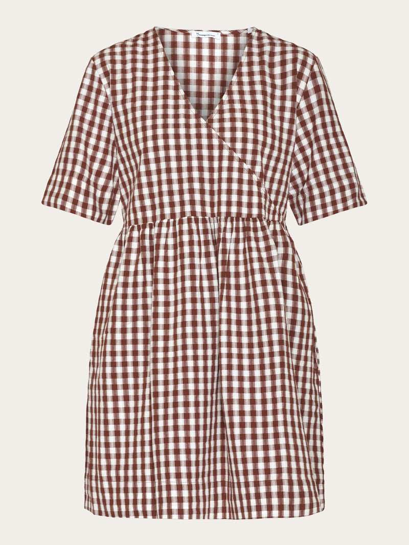 KnowledgeCotton Apparel - WMN Cross over A-shape seersucker checkered dress - GOTS/Vegan Dresses 7026 Brown check