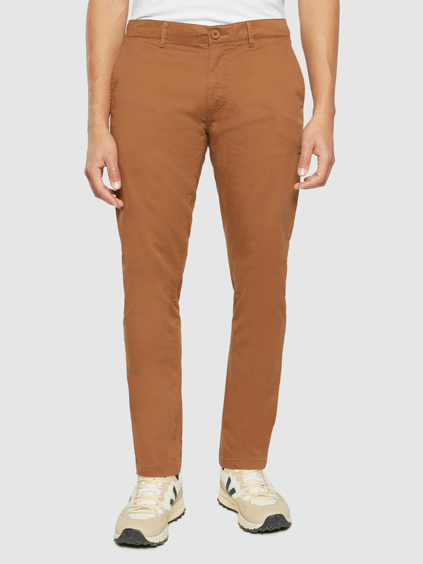 KnowledgeCotton Apparel - MEN LUCA slim twill chino pants Pants 1121 Dachshund