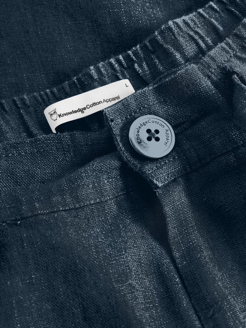 KnowledgeCotton Apparel - MEN Loose Linen shorts Shorts 1450 Yarndyed - Total Eclipse