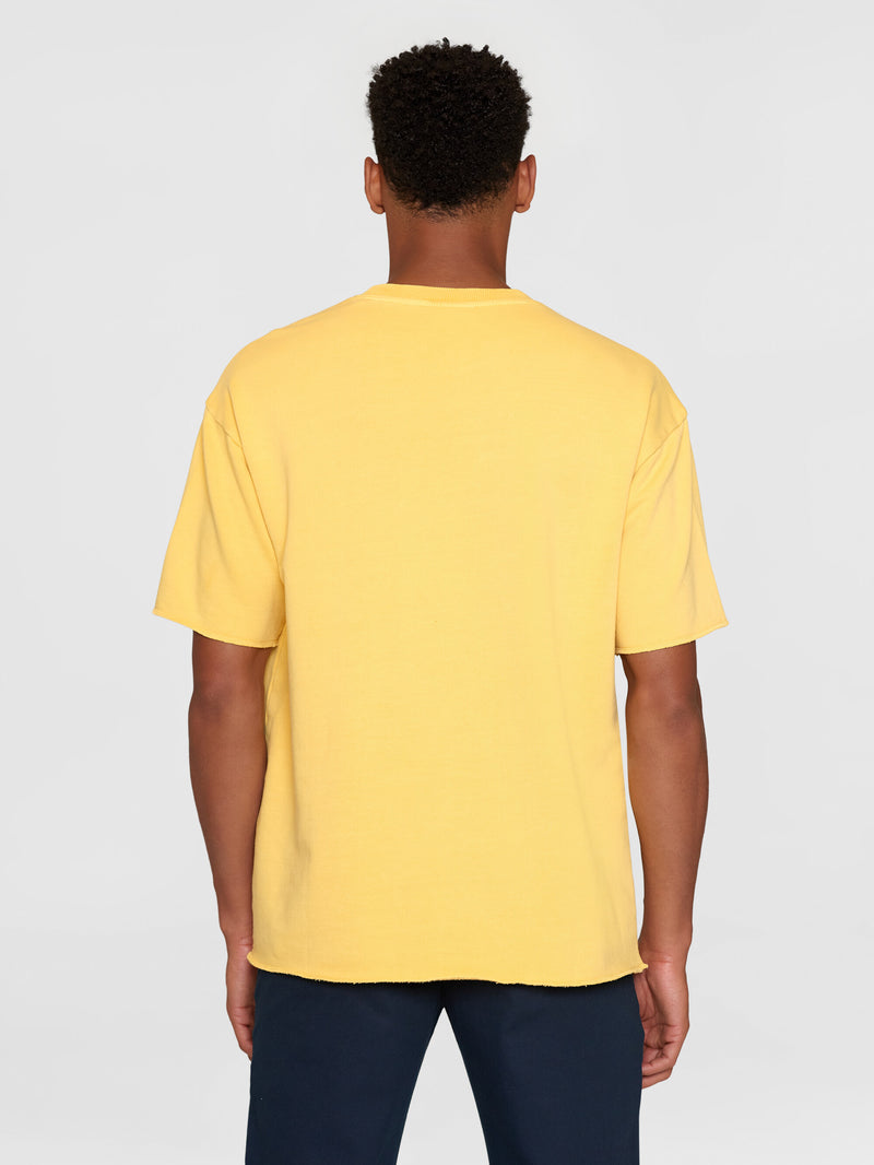 KnowledgeCotton Apparel - MEN Loose fit reactive dyed sweat t-shirt - GOTS/Vegan T-shirts 1429 Misted Yellow