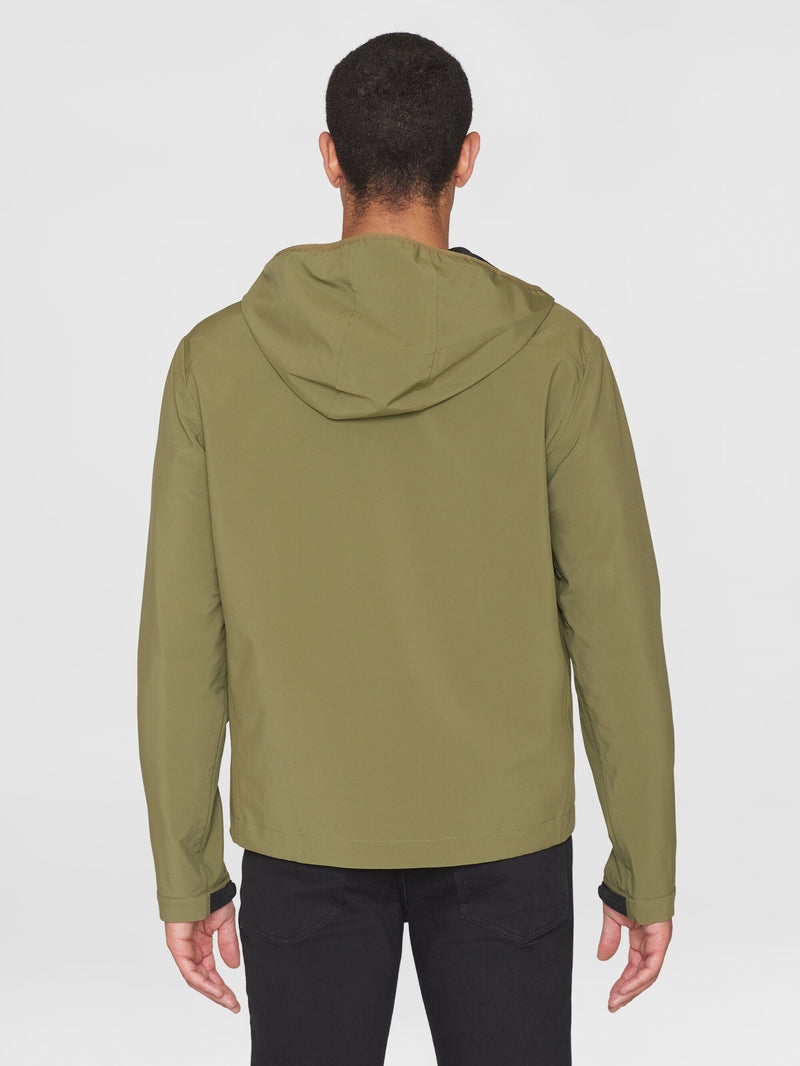 KnowledgeCotton Apparel - MEN NORDENVIND™ Light shell jacket - GRS/Vegan Jackets 1068 Burned Olive