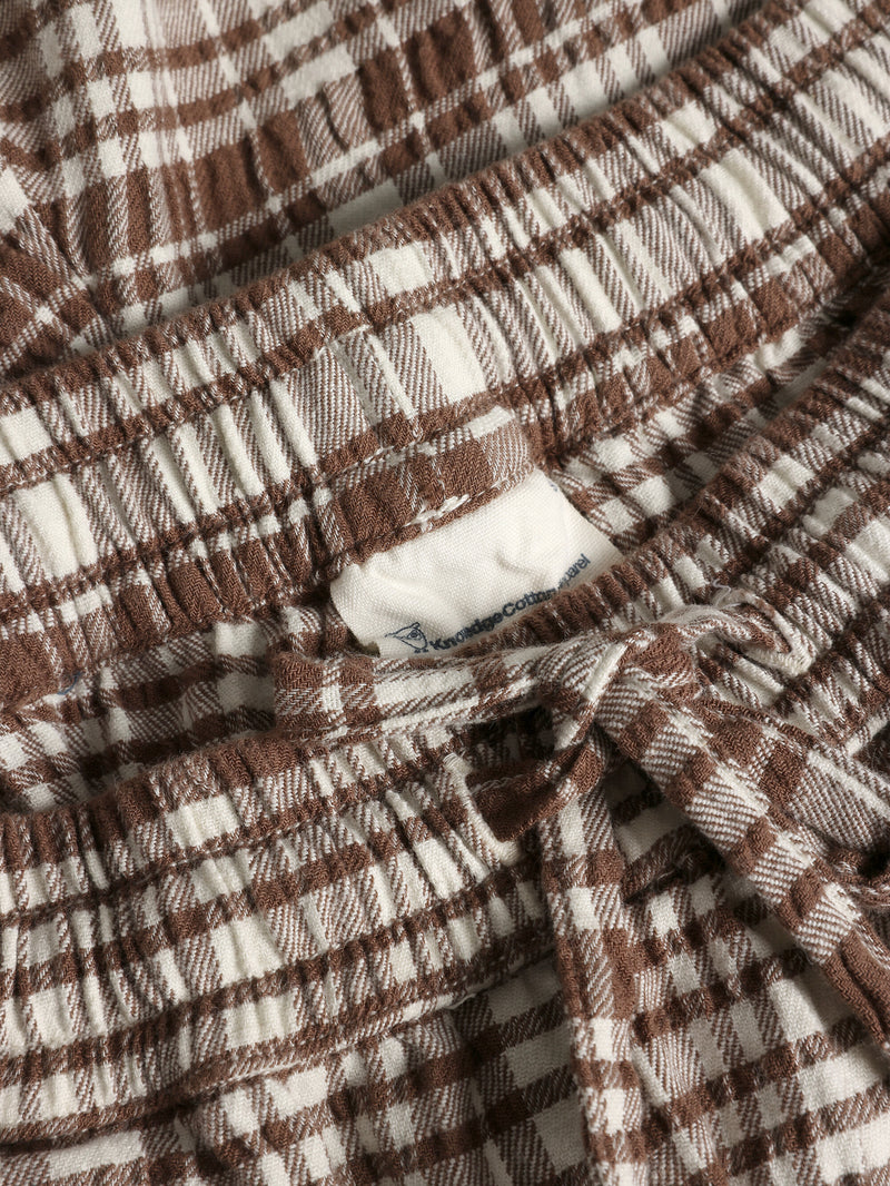 KnowledgeCotton Apparel - WMN POSEY wide mid-rise check seersucker shorts - GOTS/Vegan Shorts 7030 Beige check