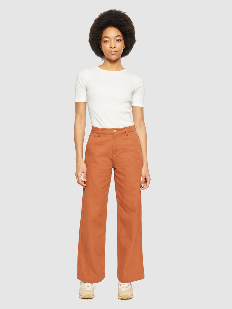 KnowledgeCotton Apparel - WMN POSEY wide mid-rise twill pant - GOTS/Vegan Pants 1426 Mocha Bisque