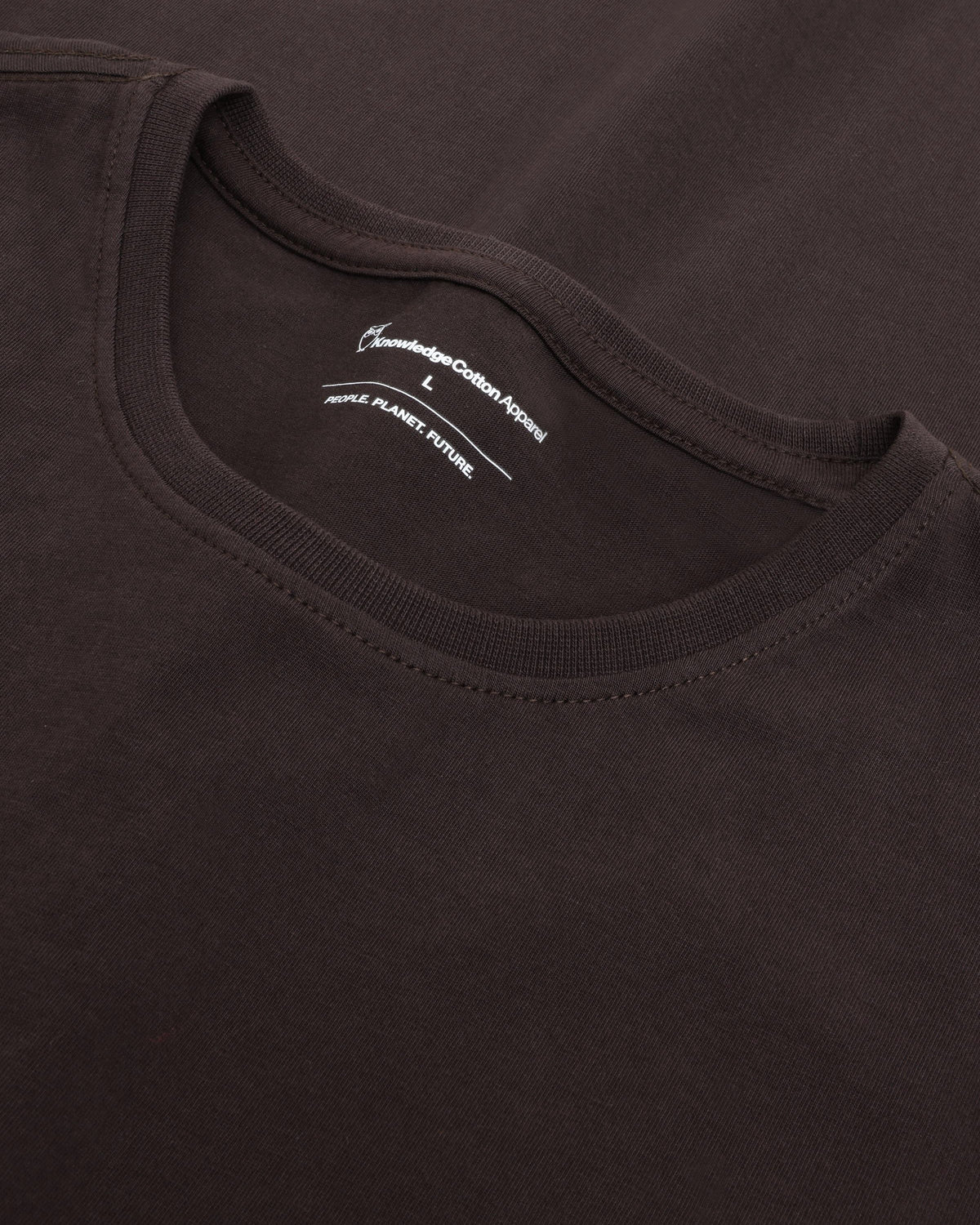 KnowledgeCotton Apparel - MEN Regular fit Basic tee T-shirts 1487 Chocolate Torte