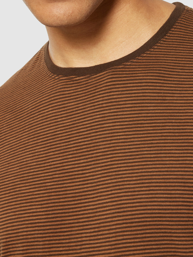 KnowledgeCotton Apparel - MEN Regular fit Striped basic tee T-shirts 8035 Dark Brown Stripe