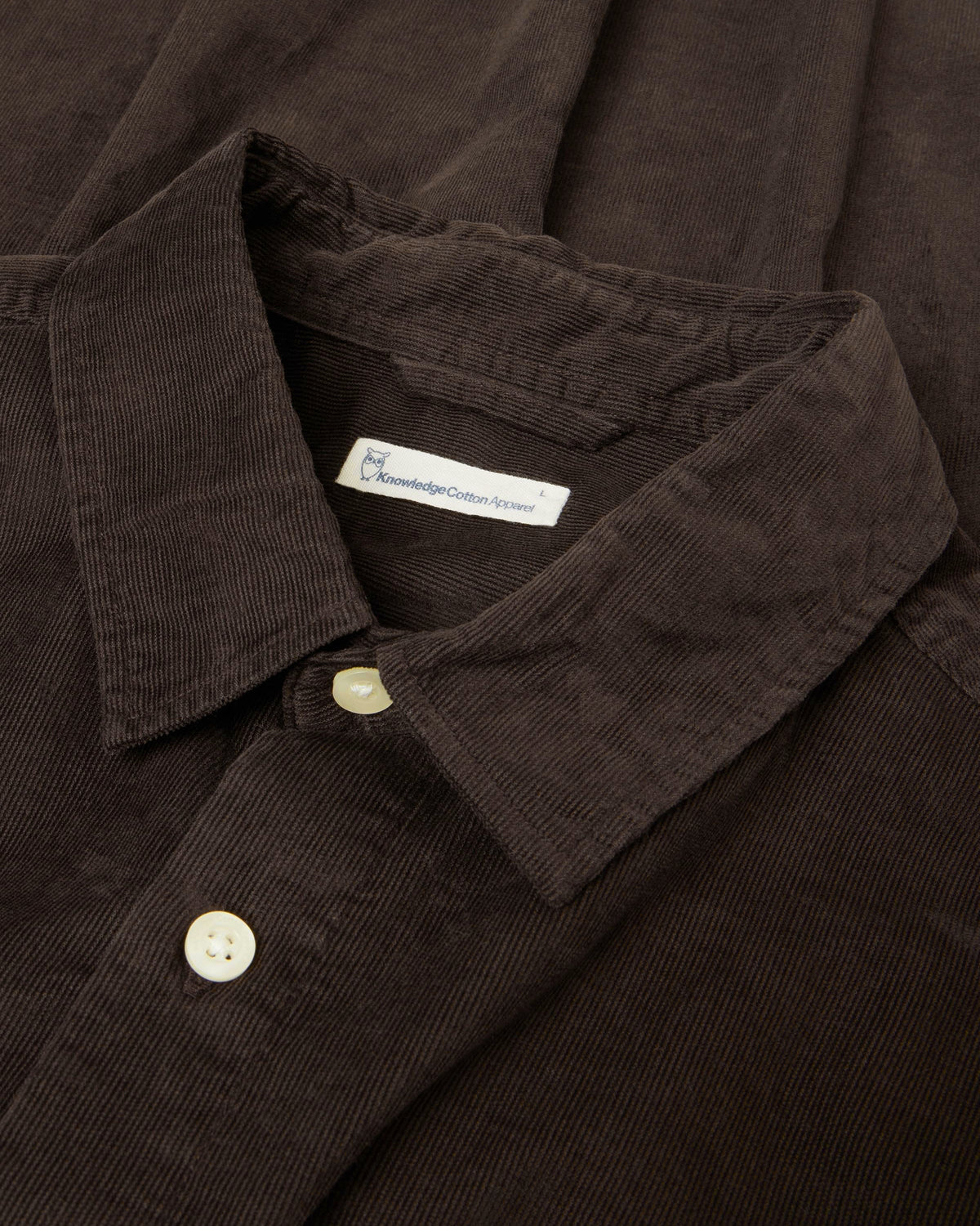 KnowledgeCotton Apparel - MEN Regular fit corduroy shirt Shirts 1487 Chocolate Torte