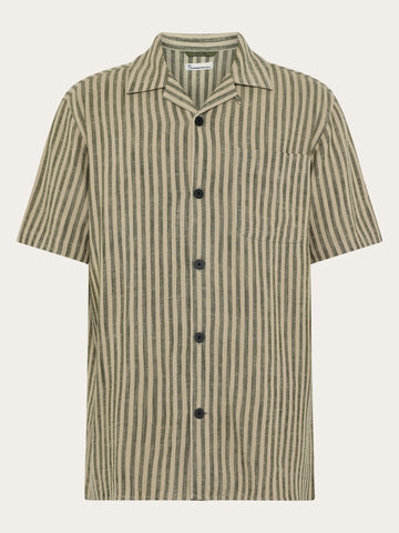 KnowledgeCotton Apparel - MEN Relaxed linen blend short sleeve shirt Shirts 8023 Green stripe
