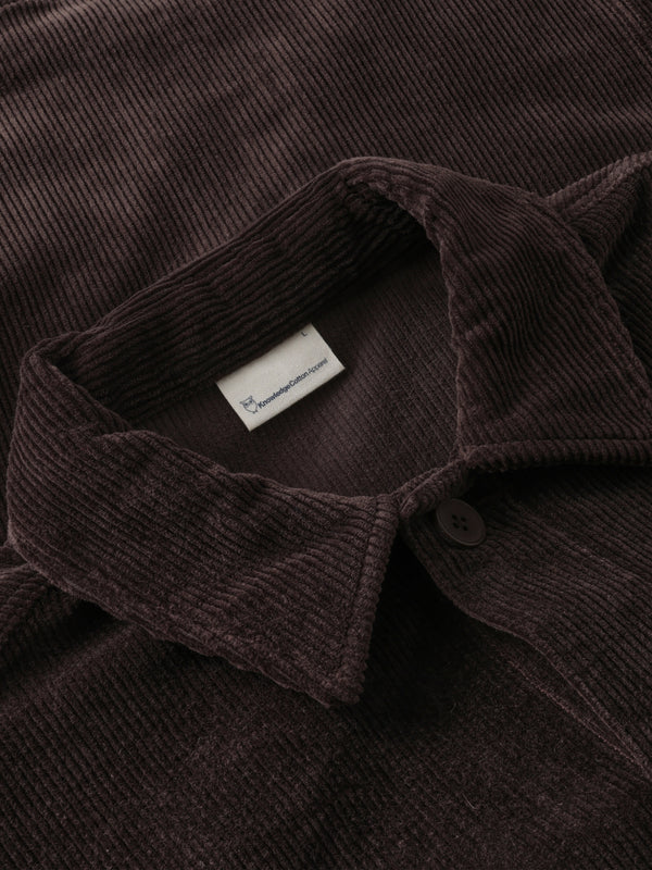 KnowledgeCotton Apparel - MEN Stretched 8-wales corduroy overshirt Overshirts 1487 Chocolate Torte