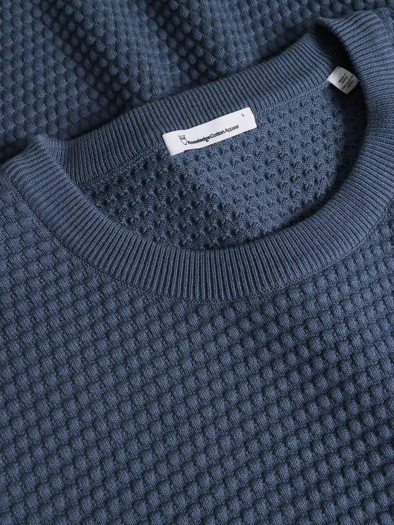 KnowledgeCotton Apparel - MEN VAGN regular bubble knit crew neck - - Regenerative Organic Certified™ - GOTS/Vegan Knits 1226 Vintage Indigo