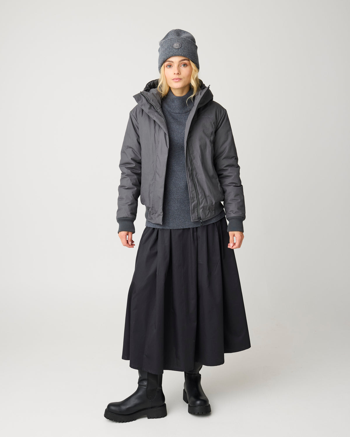KnowledgeCotton Apparel - WMN Vent 200 insulated bomber jacket Jackets 1504 Volcanic Ash
