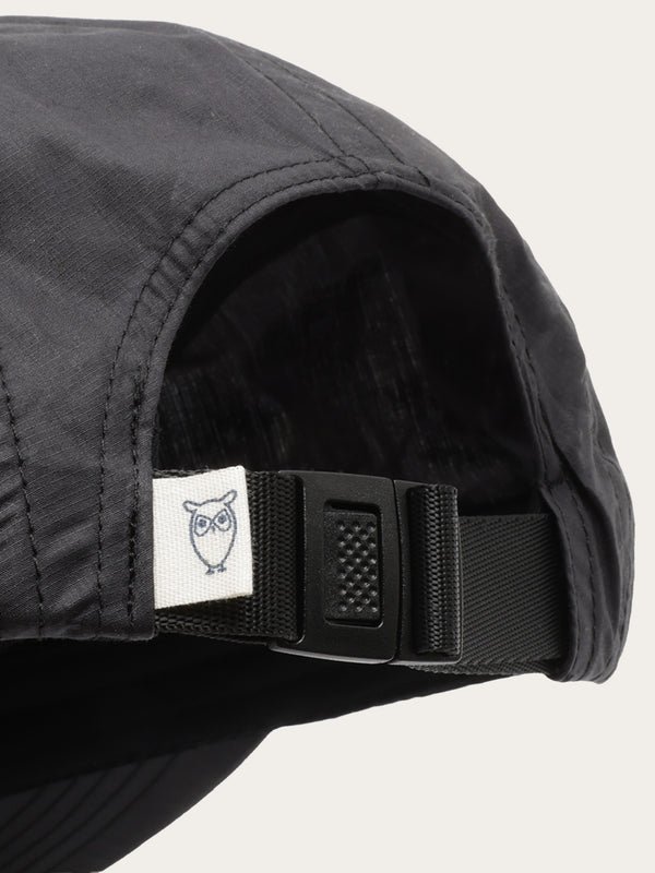 KnowledgeCotton Apparel - UNI Vent Ripstop 90 panel 5 cap - GOTS/Vegan Caps 1300 Black Jet