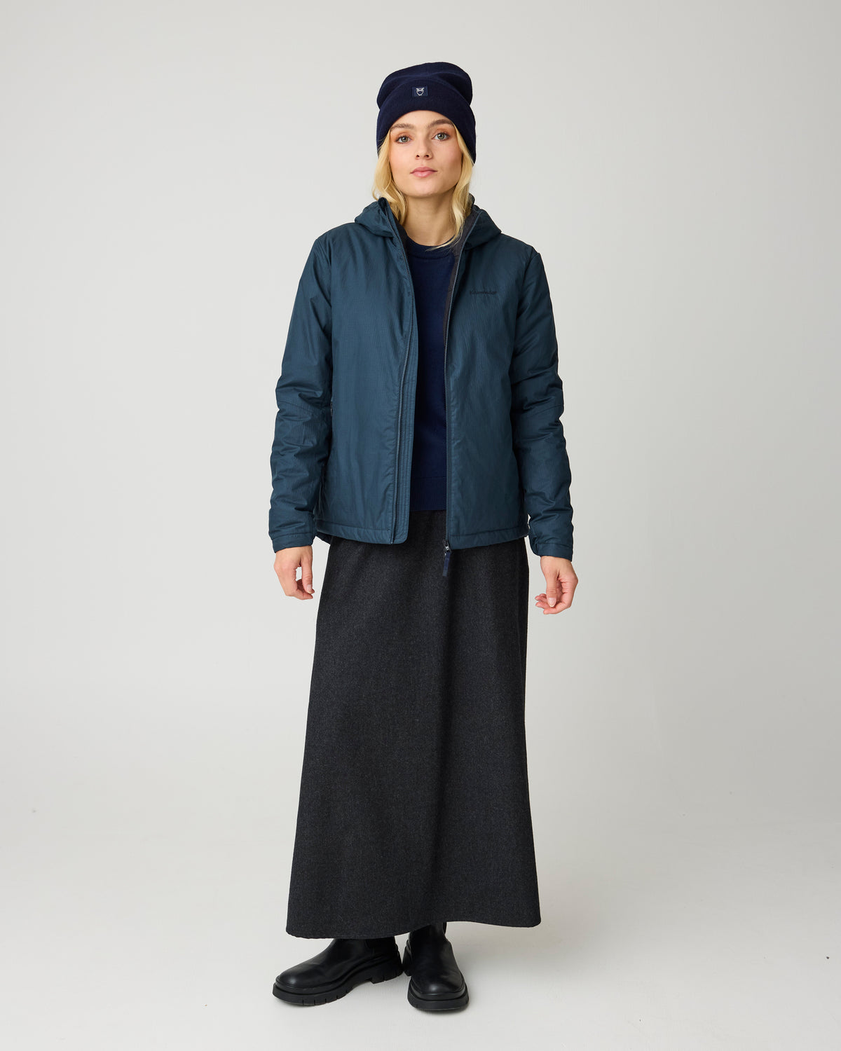 KnowledgeCotton Apparel - WMN Vent ripstop 140 insulated jacket Jackets 1001 Total Eclipse