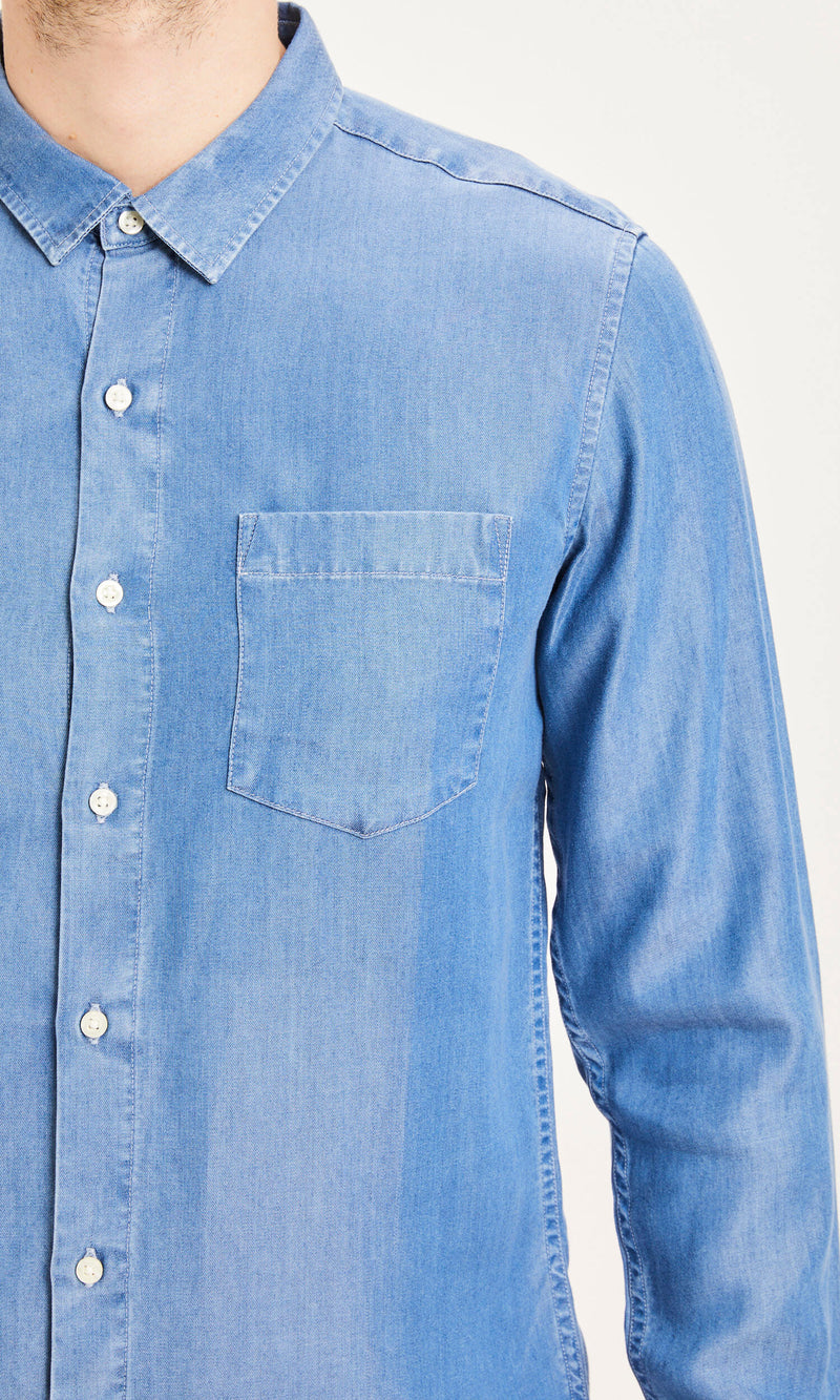 KnowledgeCotton Apparel - MEN ELDER relaxed fit denim Tencel™ shirt Shirts 3035 Vintage Indigo