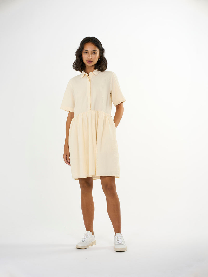 KnowledgeCotton Apparel - WMN Seersucker short shirt dress Dresses 1348 Buttercream